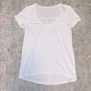 Lululemon Tee